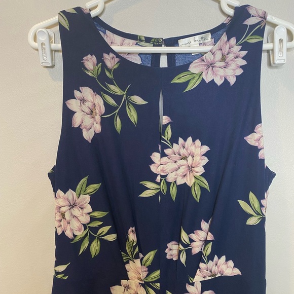 Nine Britton stitch fix Mona knit wide legs women’s navy floral size L jumpsuit - Picture 3 of 5